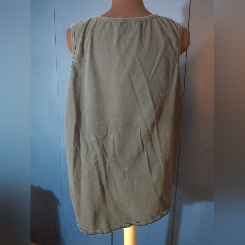 Tank Top - Picture 3 of 4